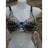 Soutien-gorge dessins en reliefs